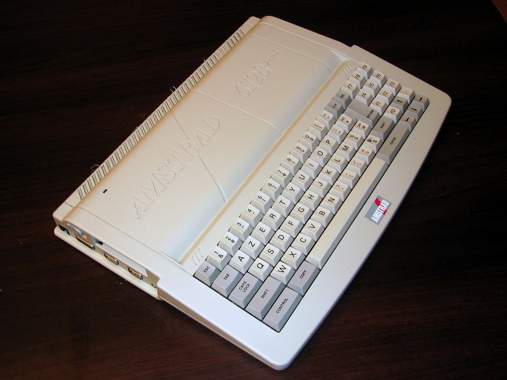 Amstrad CPC6128Plus